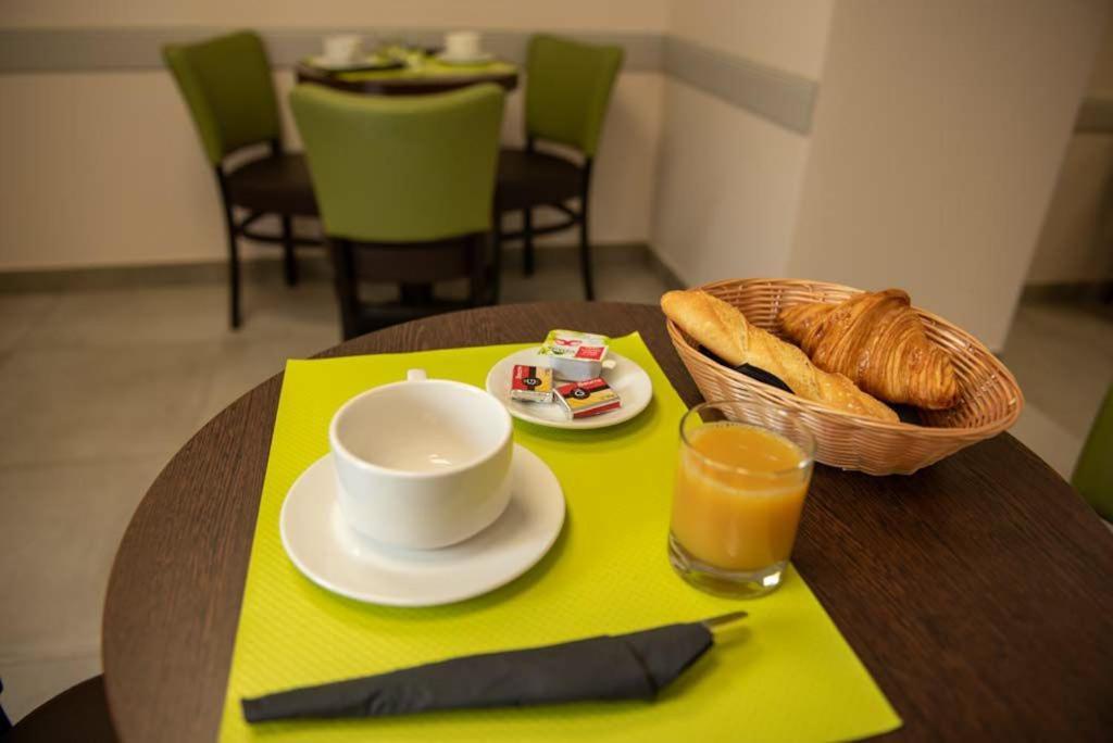 Hotel De France La Teste Arcachon Εξωτερικό φωτογραφία
